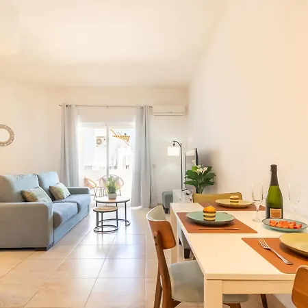 La Habana - Puerto Banus Marbella